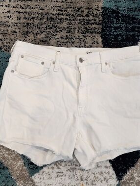 J Crew Mid Rise Short White Denim Cutoff Frayed Hem Size 30